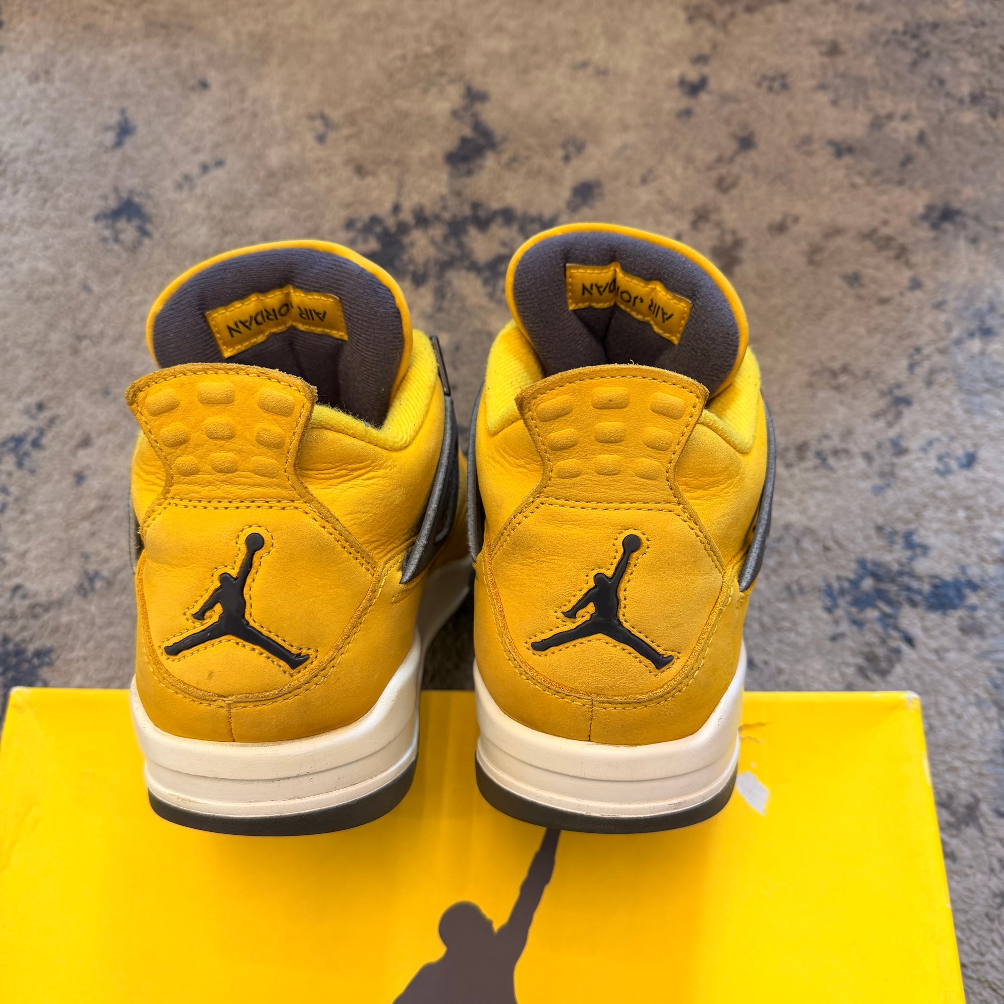 Jordan 4 Retro Tour Yellow USED