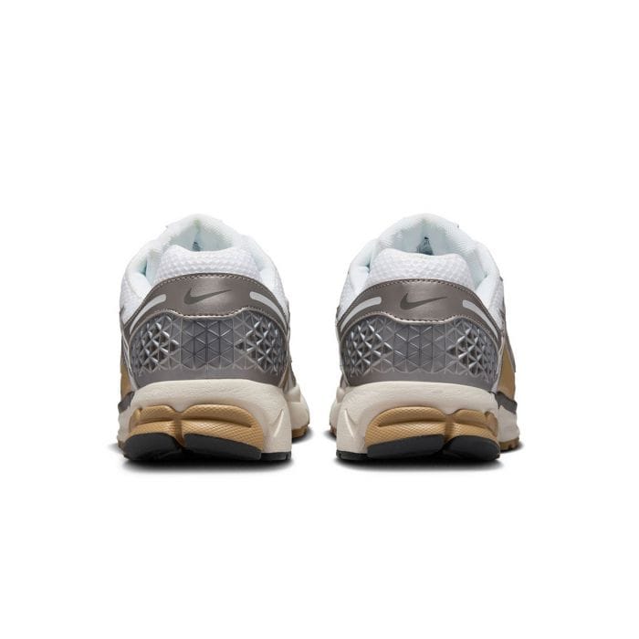 Nike Zoom Vomero 5 Metallic Gold