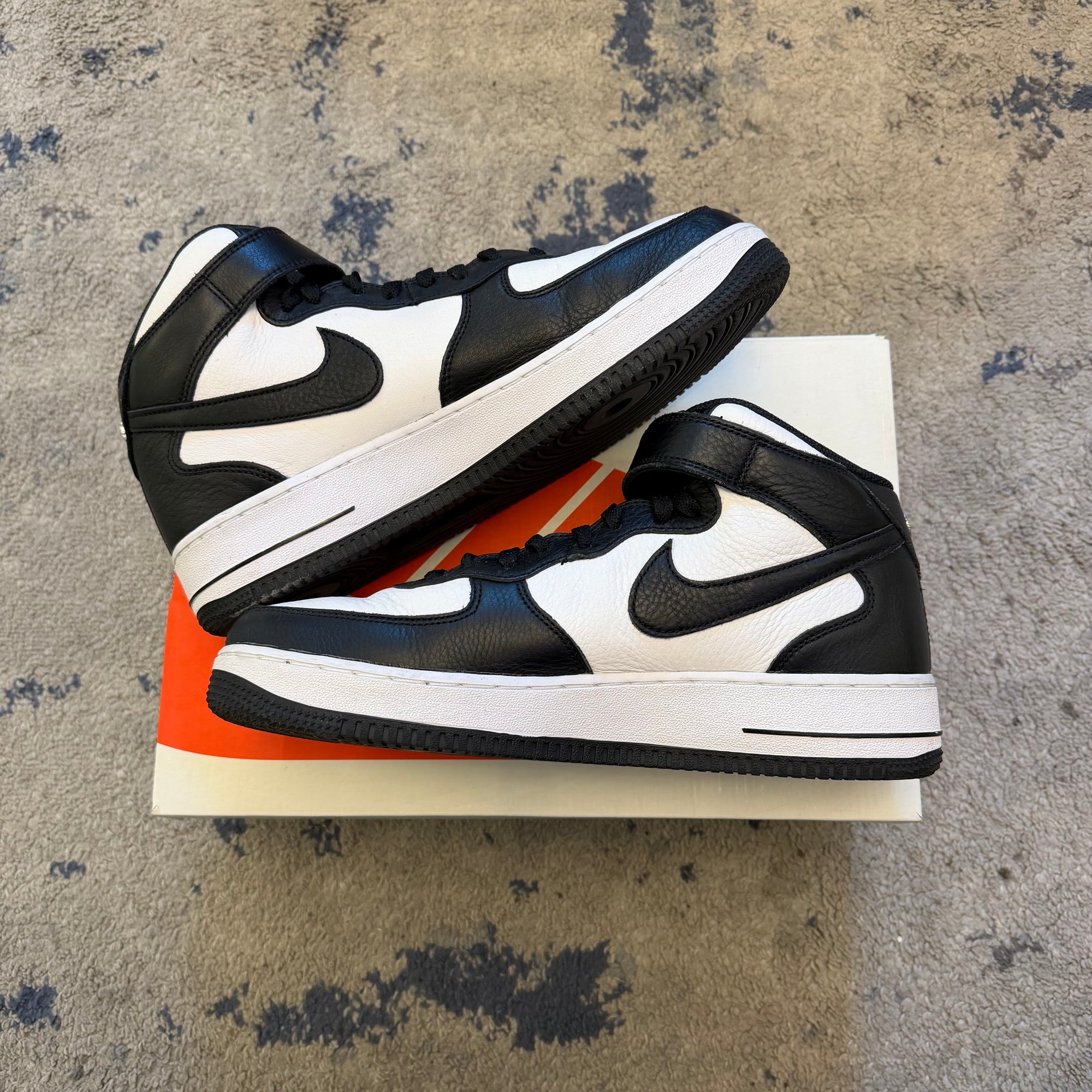 Nike Air Force 1 Mid Stüssy 44,5 USED