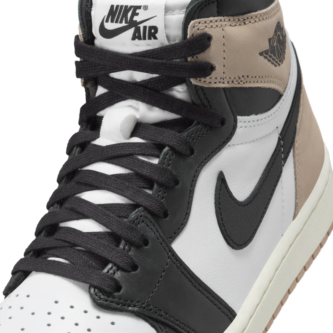 Air Jordan 1 Retro High OG Latte