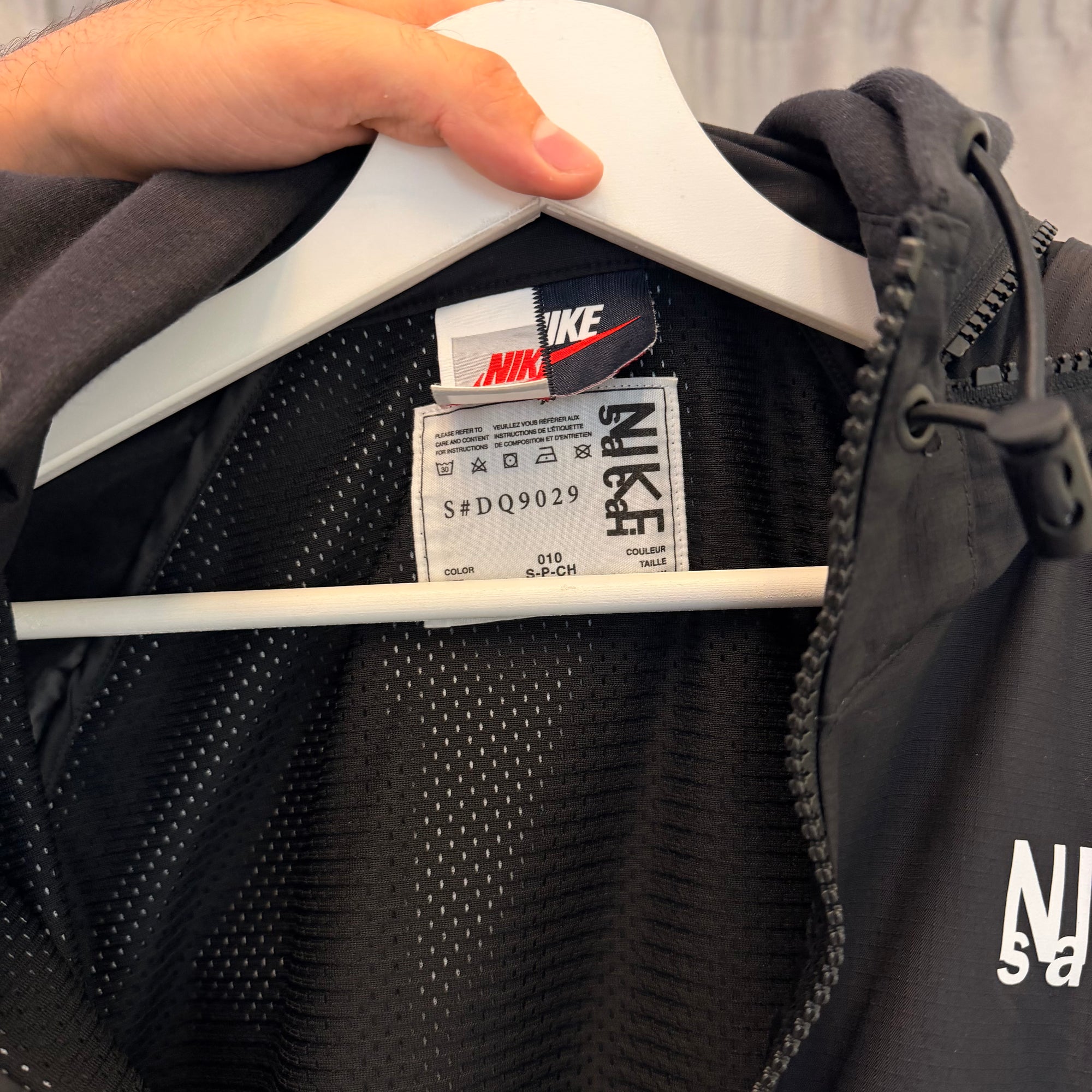 Nike x Sacai Windrunner Jacket Black USED