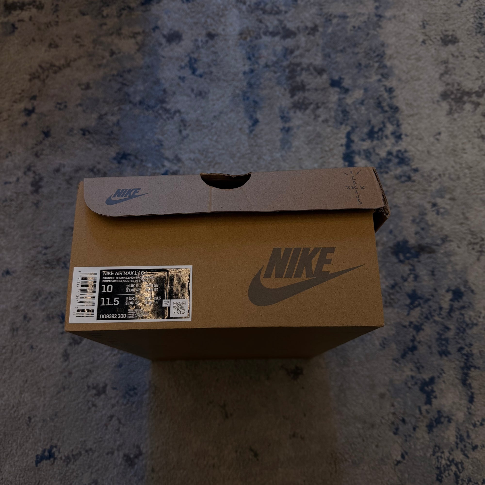 Air Max 1 Travis Scott Baroque Brown 44 USED
