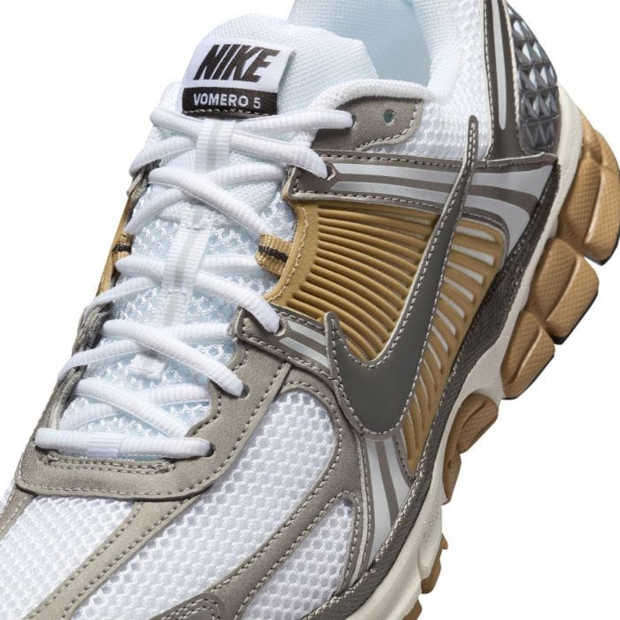 Nike Zoom Vomero 5 Metallic Gold