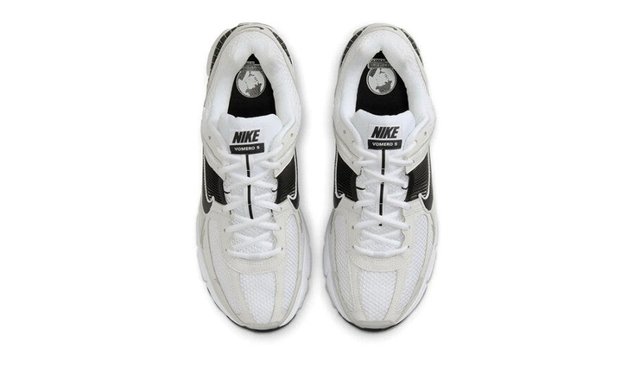 Nike Zoom Vomero 5 White Black
