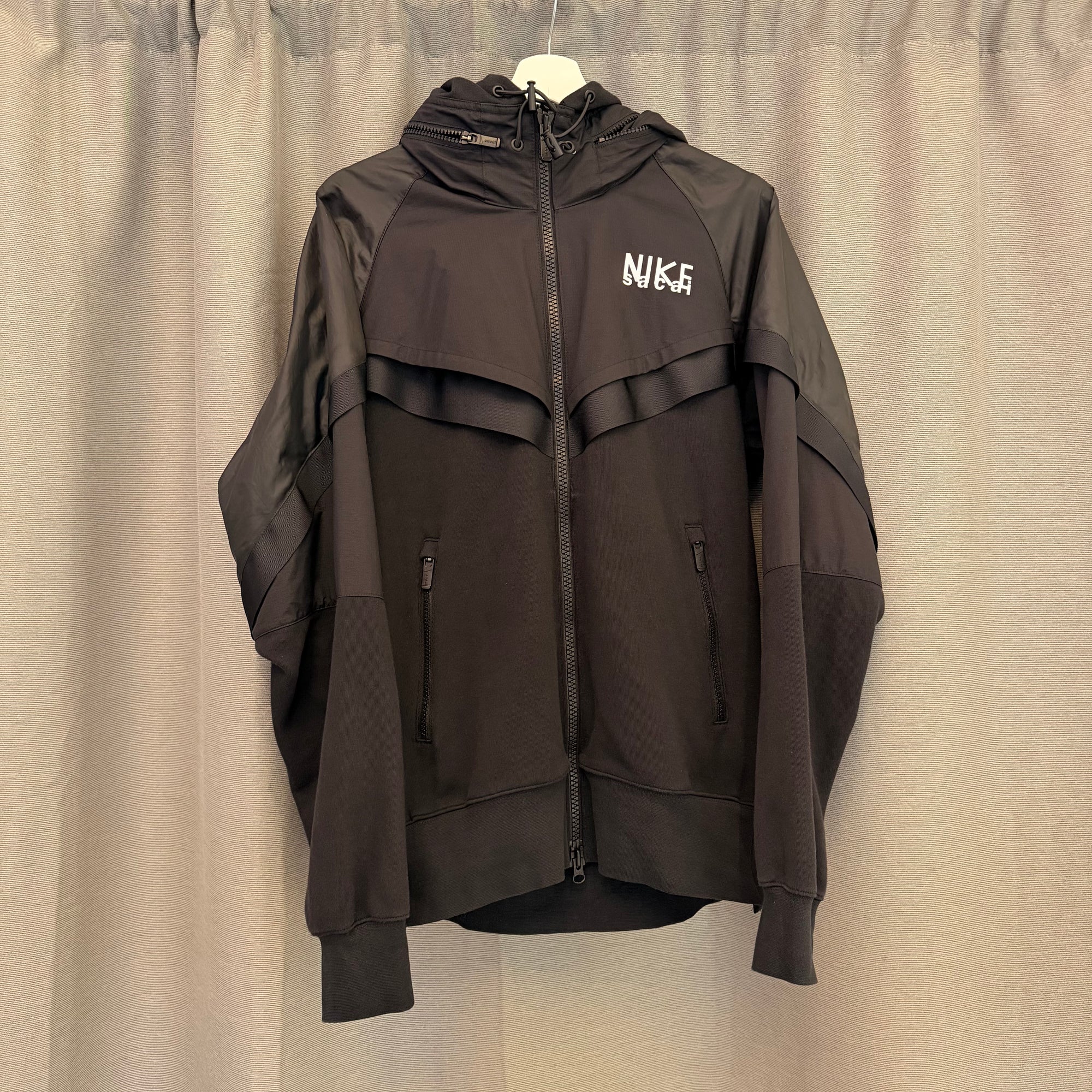 Nike x Sacai Windrunner Jacket Black USED