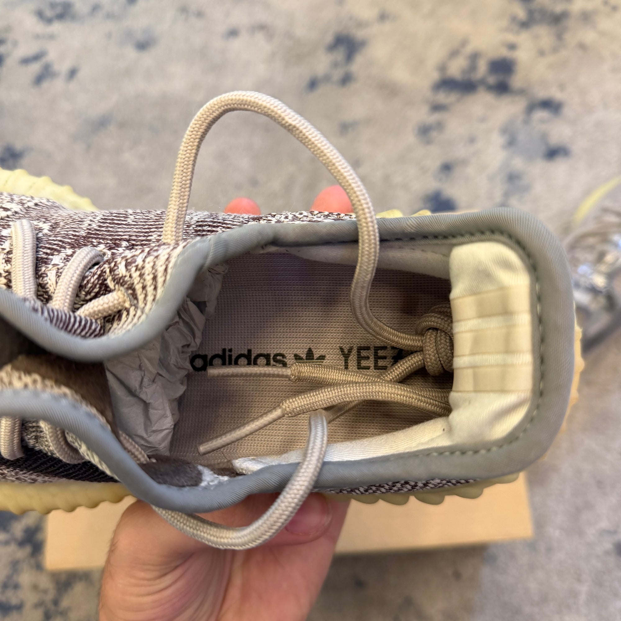 Yeezy Boost 350 v2 Zyon USED