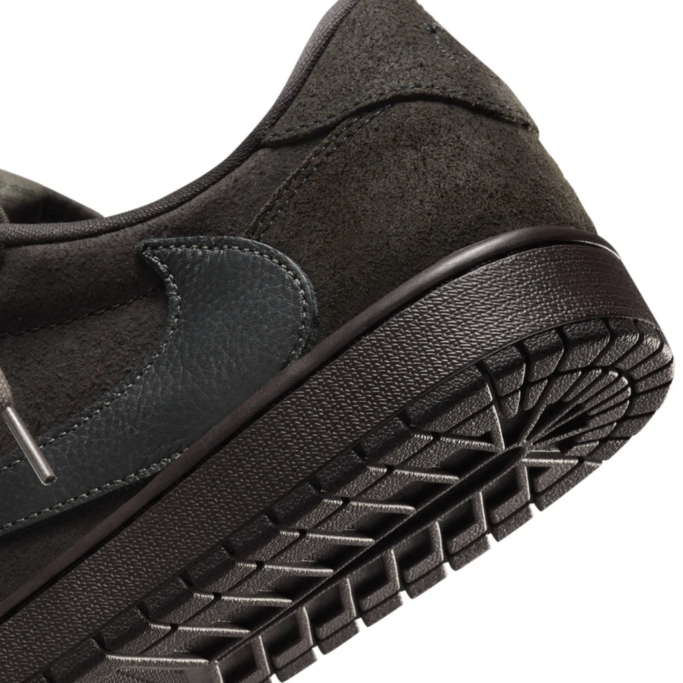 Air Jordan 1 Retro Low OG Travis Scott Velvet Brown