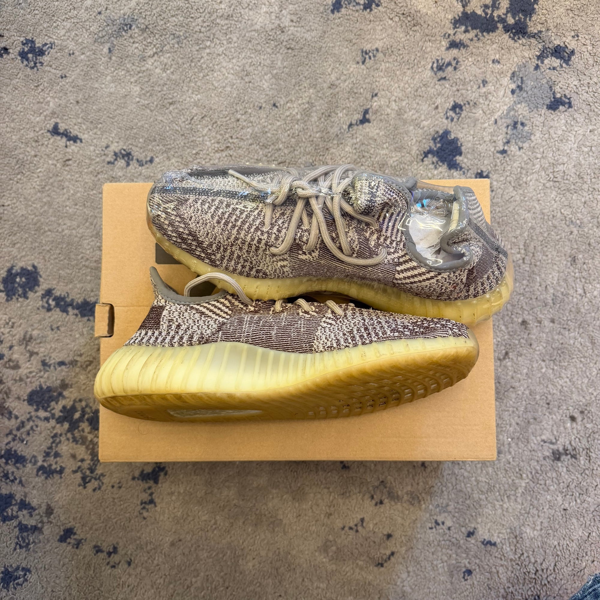 Yeezy Boost 350 v2 Zyon USED