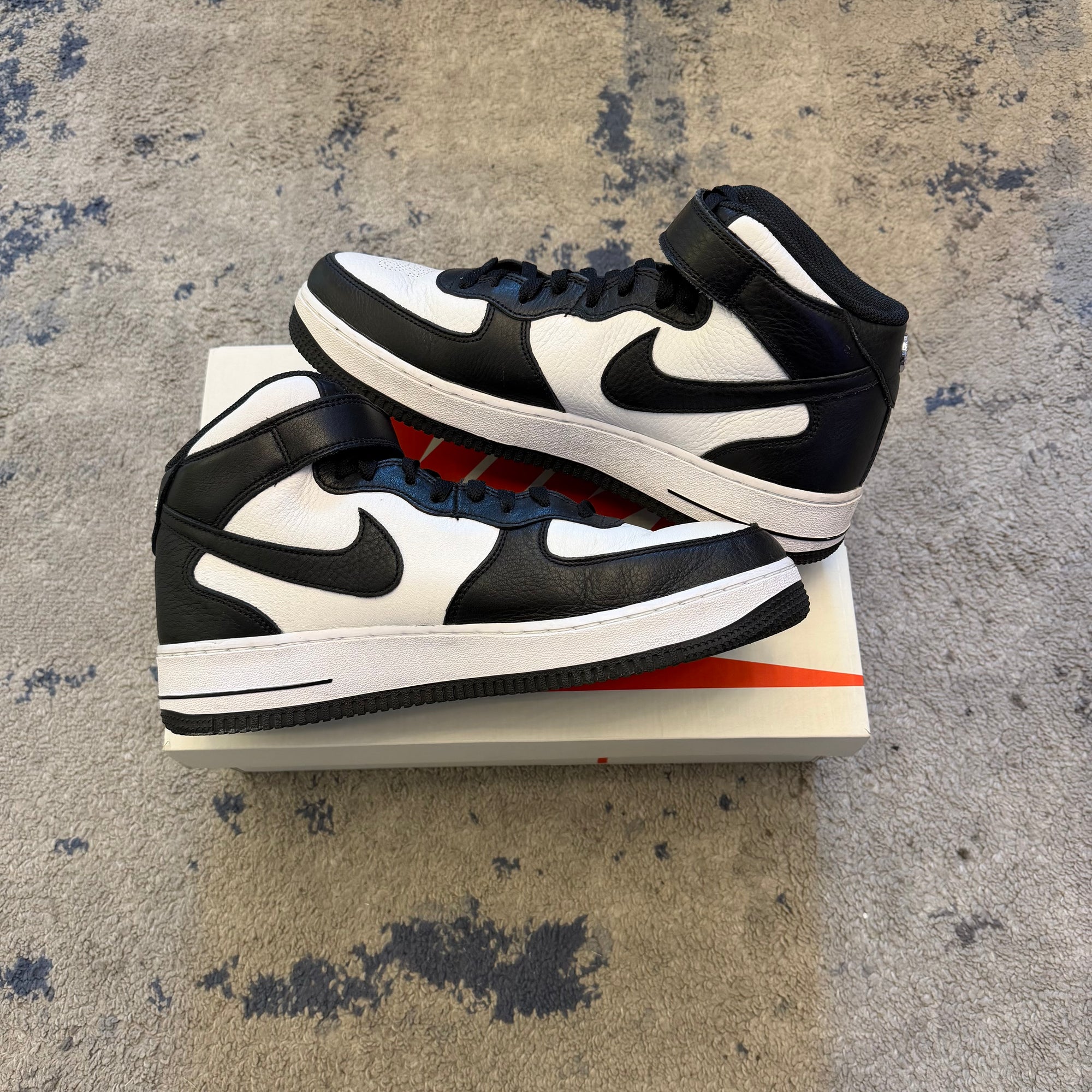 Nike Air Force 1 Mid Stüssy 44,5 USED