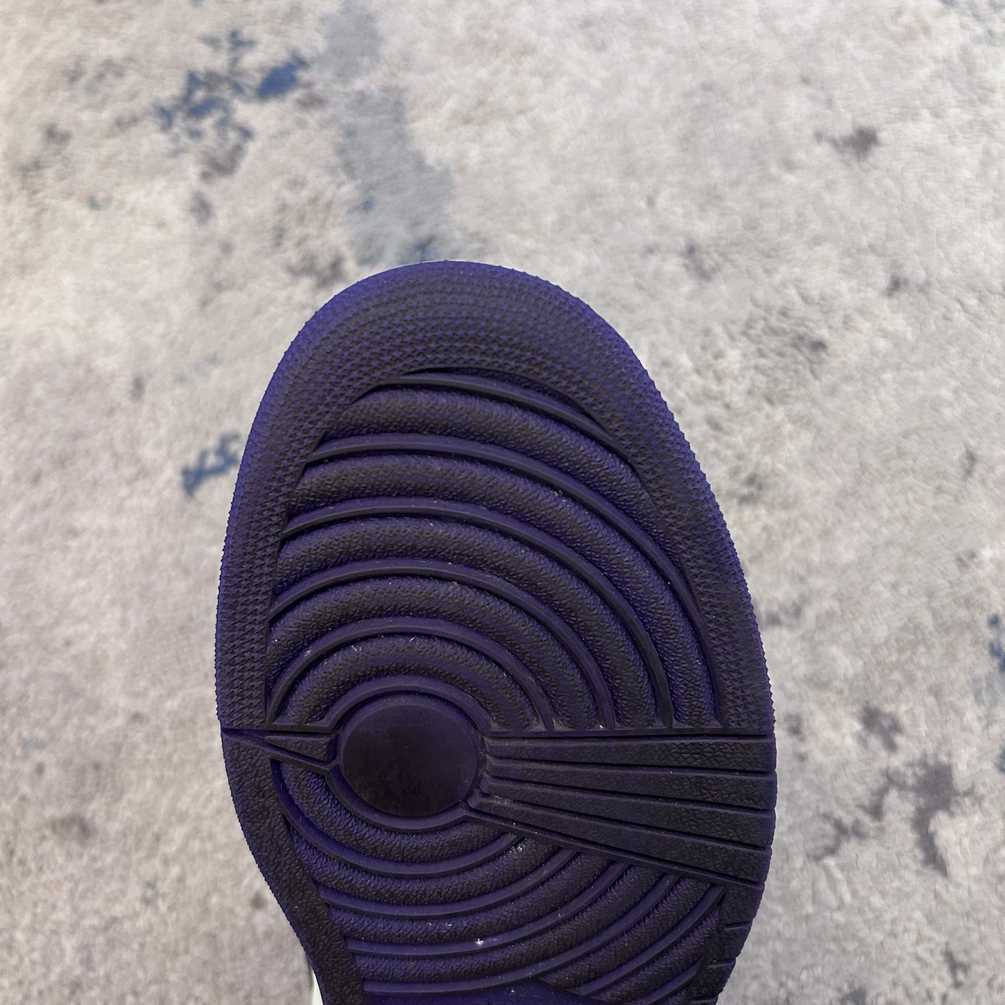 Jordan 1 Retro High Purple 9+/10