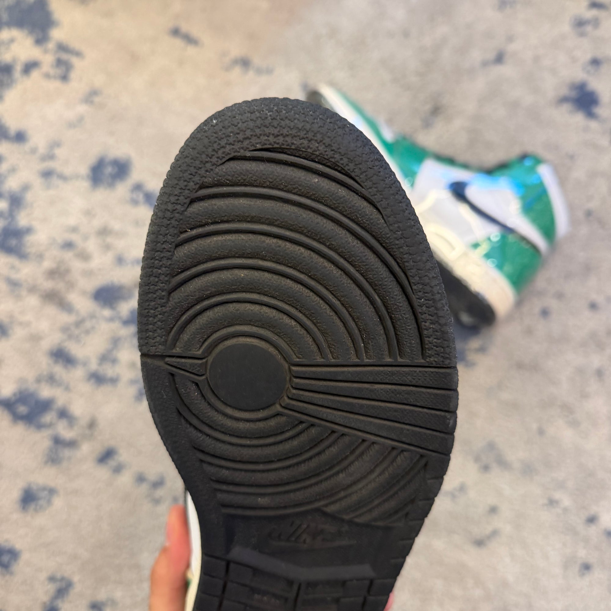 Jordan 1 Retro High Lucky Green USED