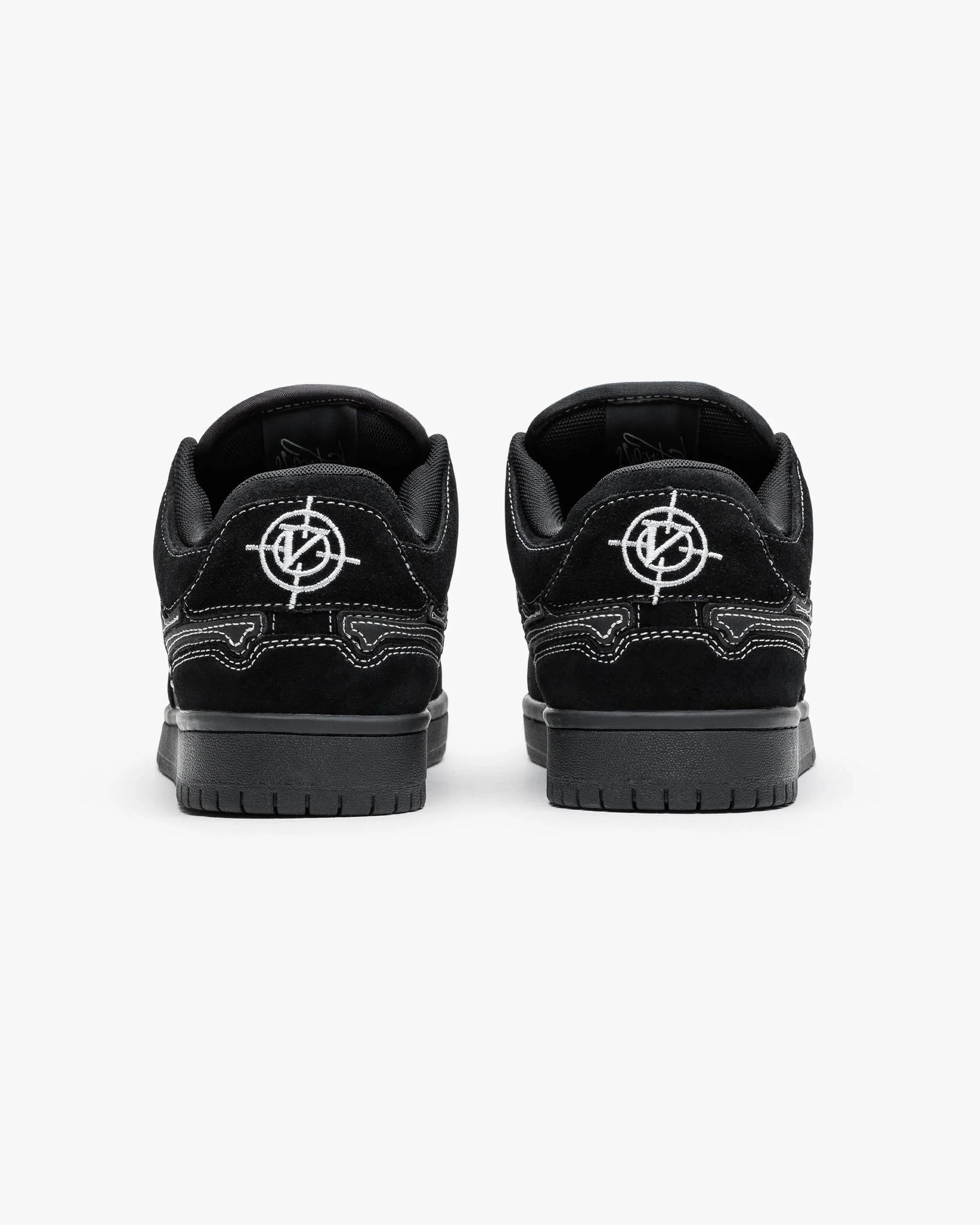 Vicinity Akimbo Low "Black Phantom"