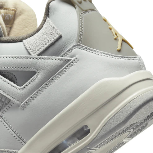 Air Jordan 4 Retro SE Craft Photon Dust