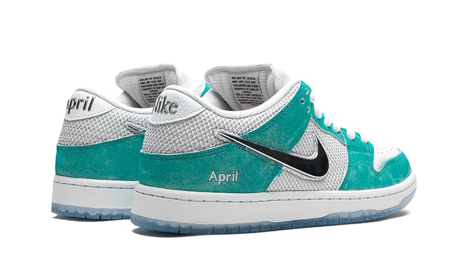 Nike Sb Dunk Low April