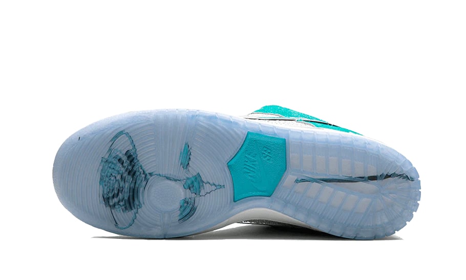 Nike Sb Dunk Low April