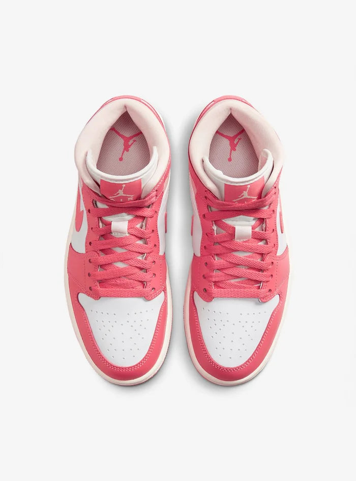 Air Jordan 1 Mid Strawberries & Cream